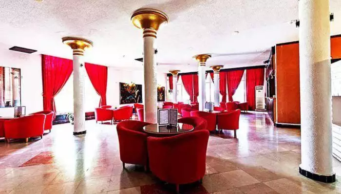 سفربازی - لابی هتل لوتوس 